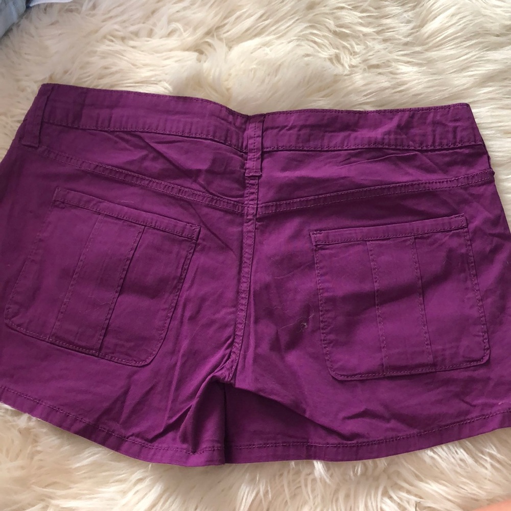 Shorts - Picture 2 of 2